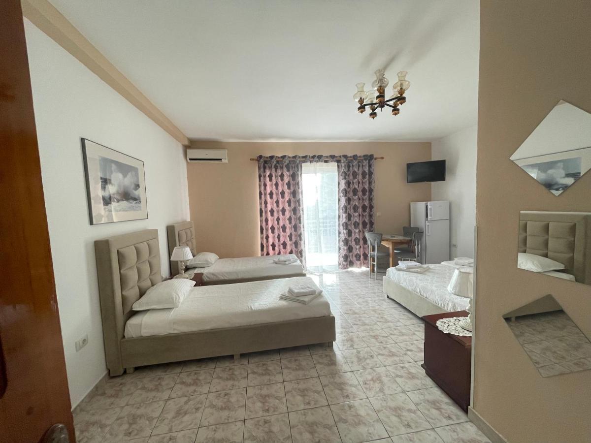Oni'S Apartments ซารานเดอ ภายนอก รูปภาพ