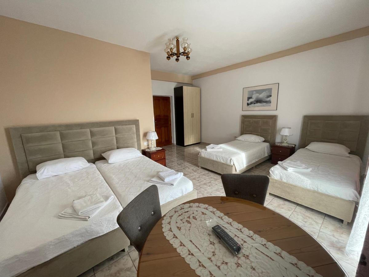 Oni'S Apartments ซารานเดอ ภายนอก รูปภาพ