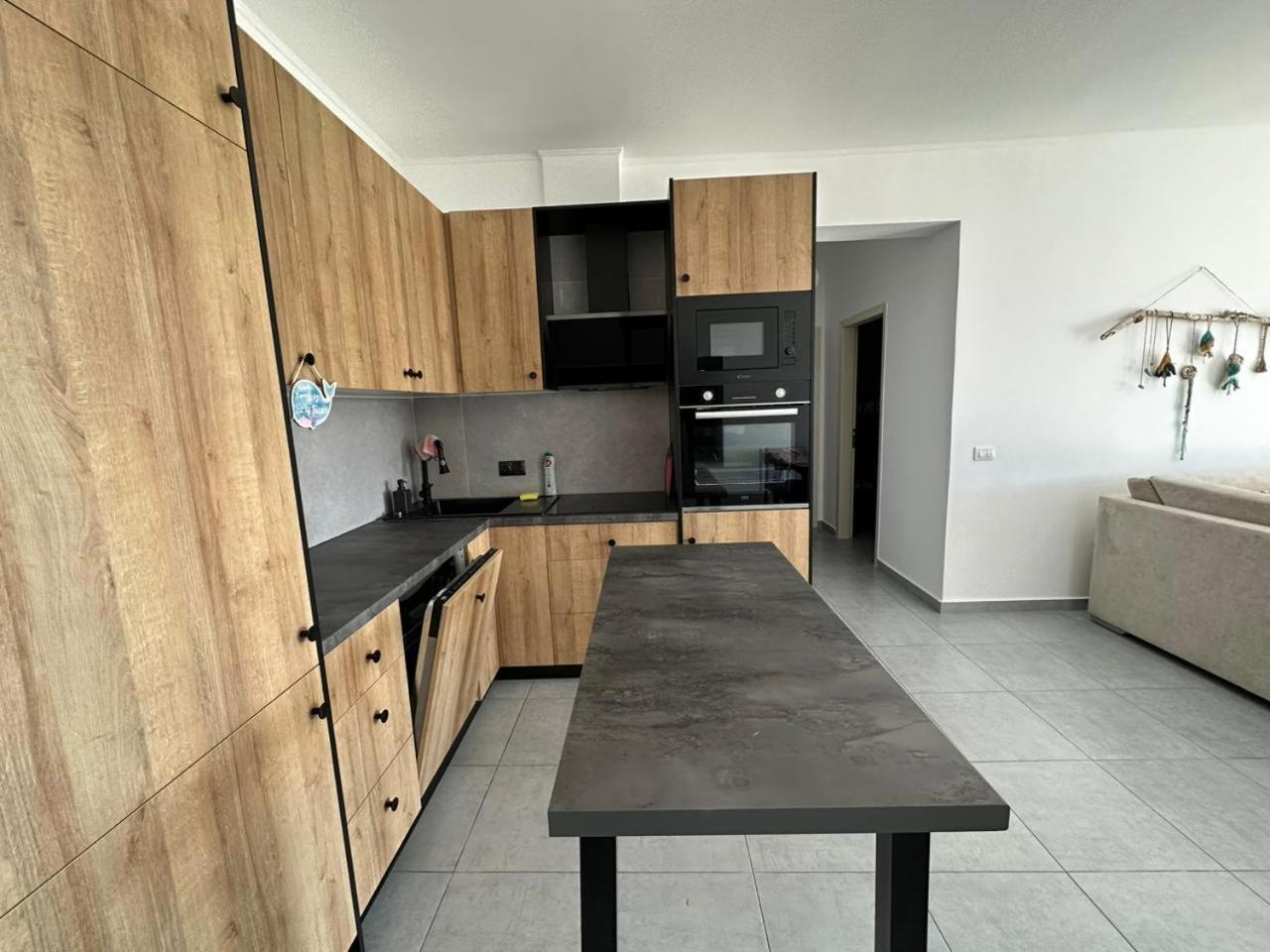 Oni'S Apartments ซารานเดอ ภายนอก รูปภาพ
