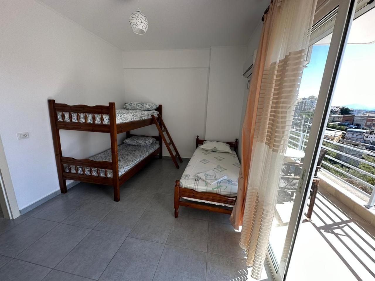 Oni'S Apartments ซารานเดอ ภายนอก รูปภาพ